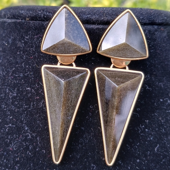 KENDRA SCOTT • Vivian Vintage Gold Statement Earrings* - Picture 7 of 12
